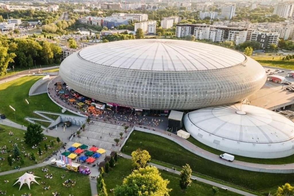 Nowoczesny Apartament Dabska Arena / Parking Krakow Bagian luar foto